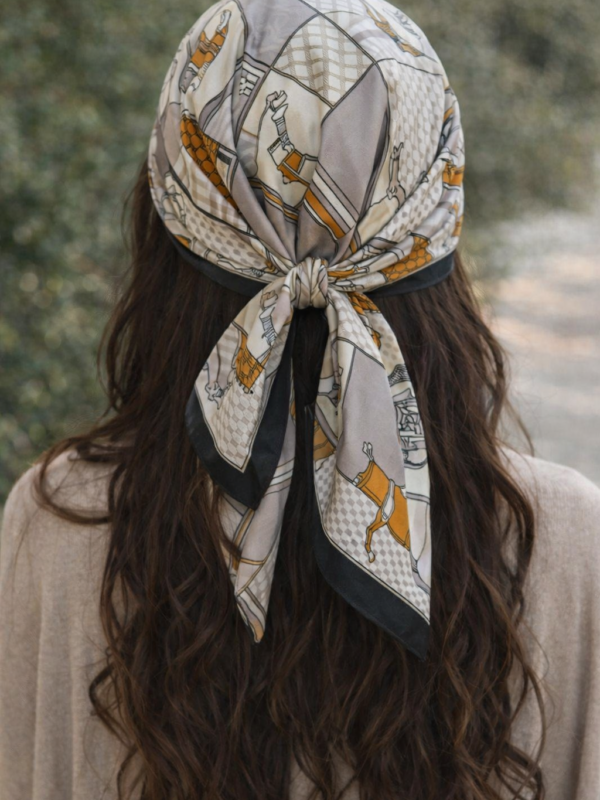 مینی‌ اسکارف ابریشم