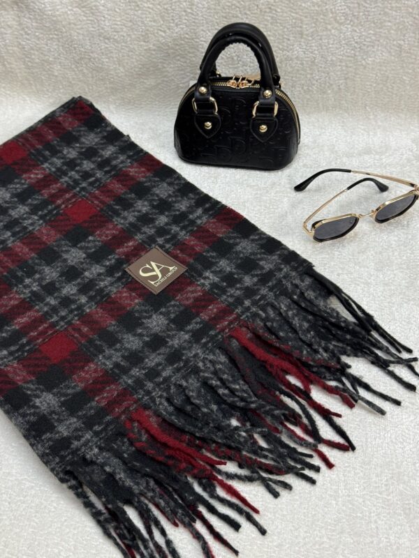 شال موهر مهوا